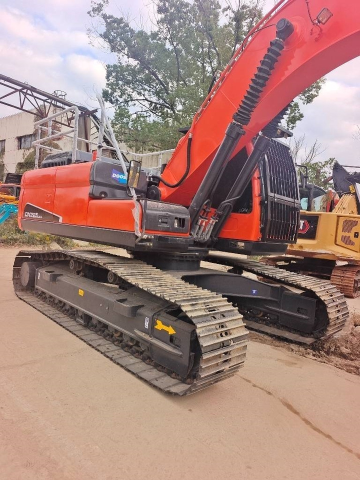Doosan DX 225 - Crawler excavator: picture 4 Doosan DX 225 - Crawler excavator: picture 4