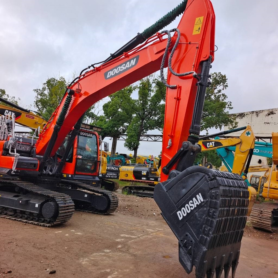 Doosan DX 300LC-9C - Crawler excavator: picture 2 Doosan DX 300LC-9C - Crawler excavator: picture 2
