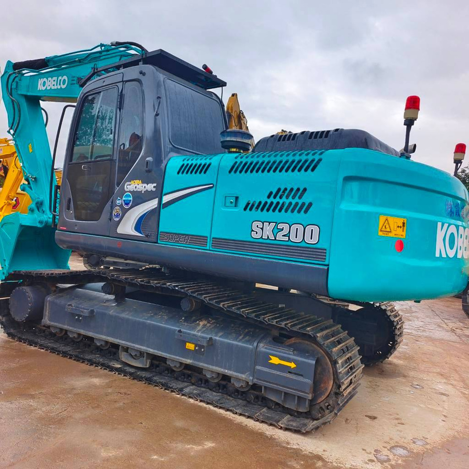 Kobelco SK 200 - Crawler excavator: picture 1 Kobelco SK 200 - Crawler excavator: picture 1