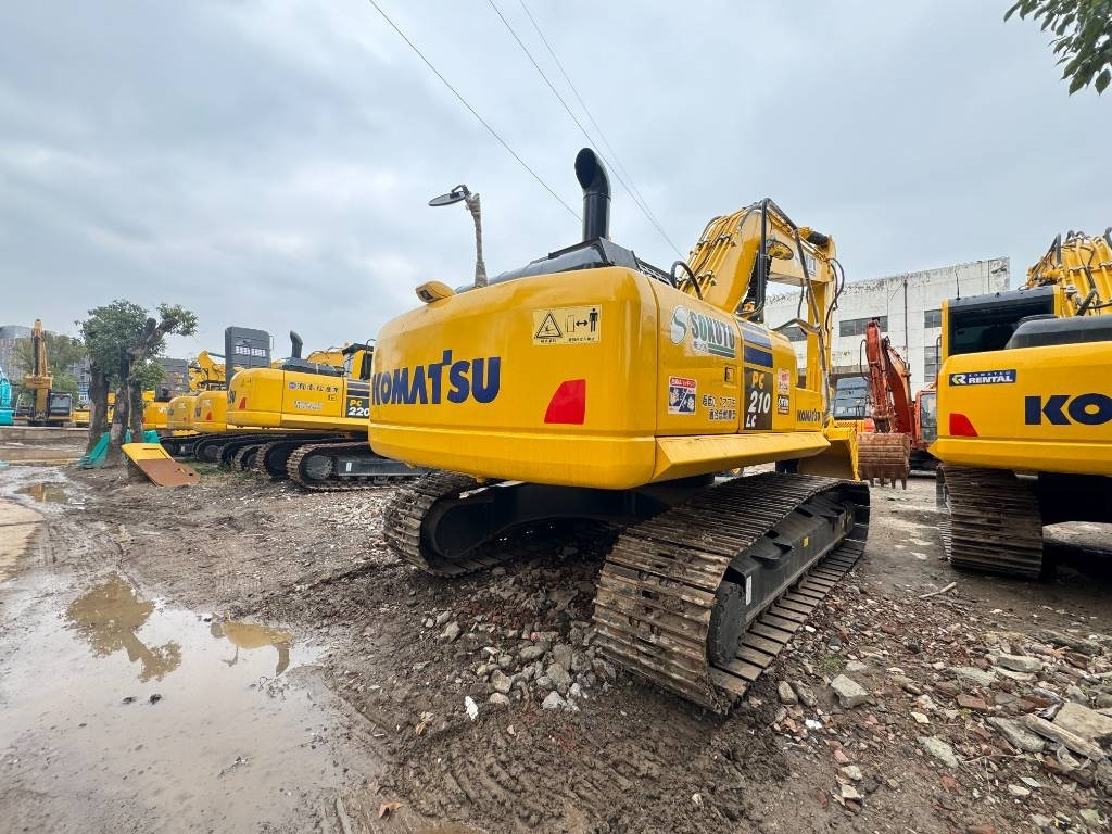 Komatsu PC 210 LC - Crawler excavator: picture 5 Komatsu PC 210 LC - Crawler excavator: picture 5