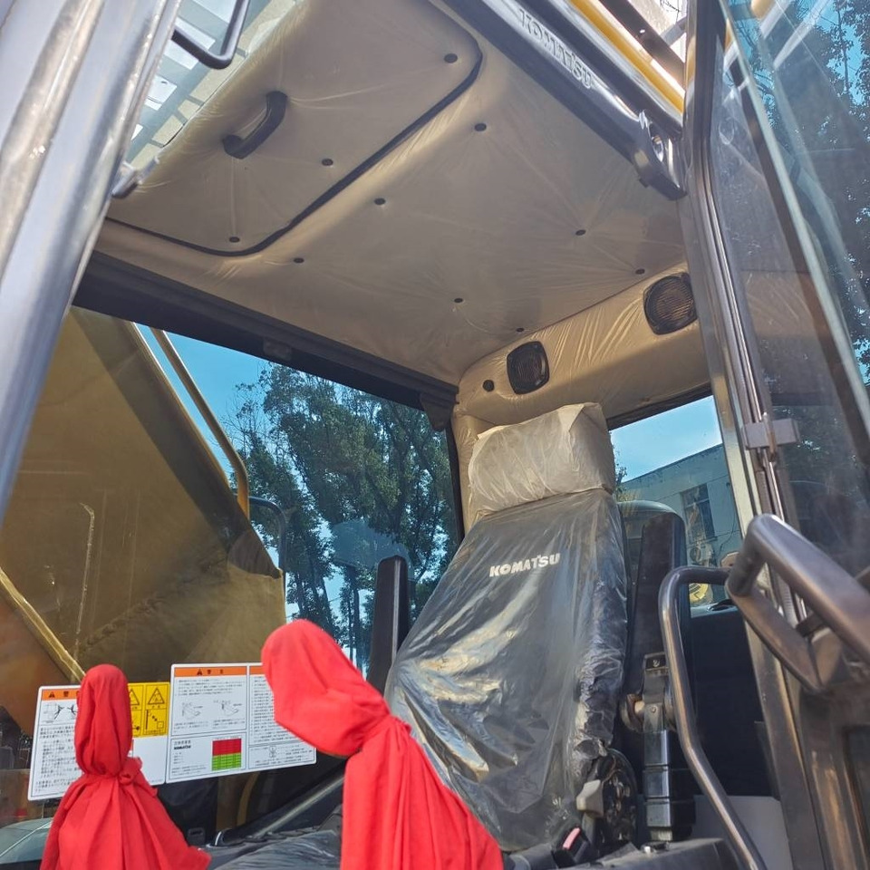 Komatsu PC 240 - Crawler excavator: picture 3 Komatsu PC 240 - Crawler excavator: picture 3