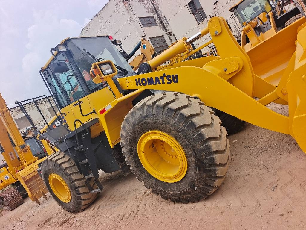 Komatsu WA 380 - Wheel loader: picture 1 Komatsu WA 380 - Wheel loader: picture 1