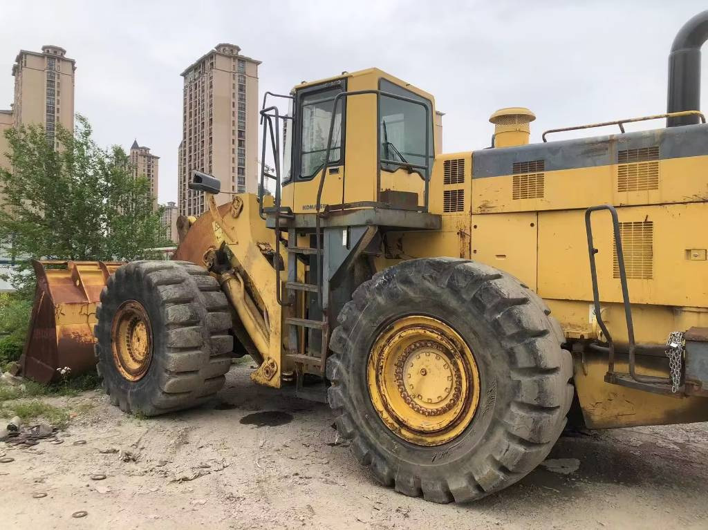 Komatsu WA 600-3 - Wheel loader: picture 2 Komatsu WA 600-3 - Wheel loader: picture 2