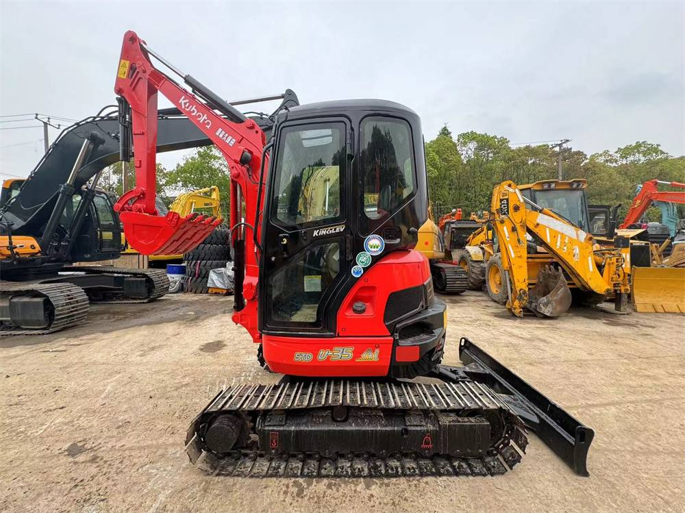 Kubota U 35-3 - Mini excavator: picture 2 Kubota U 35-3 - Mini excavator: picture 2