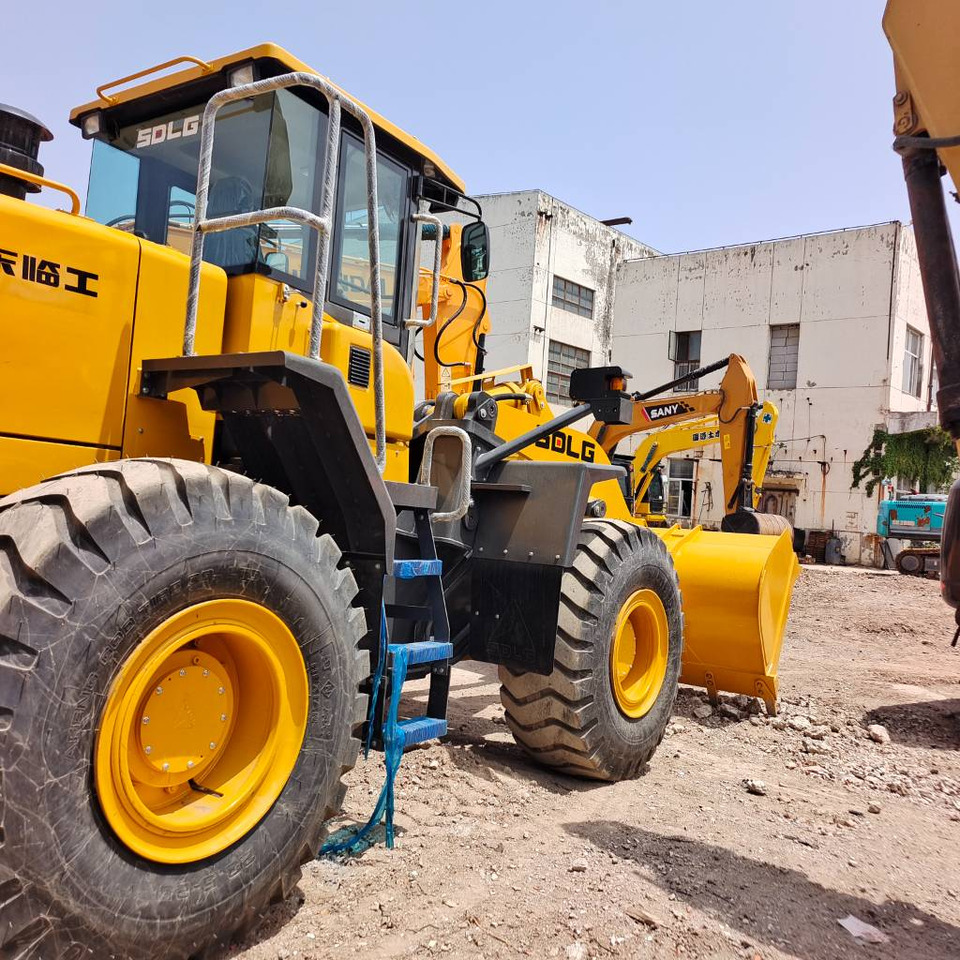 SDLG 956L - Wheel loader: picture 5 SDLG 956L - Wheel loader: picture 5