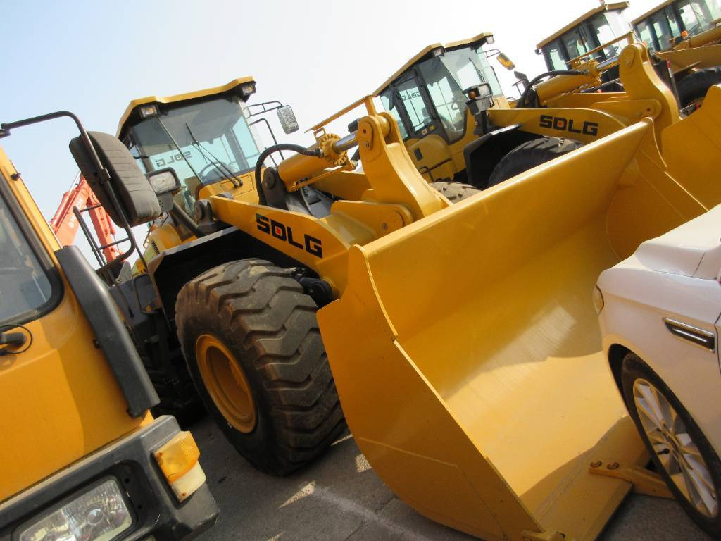 SDLG LG956L - Wheel loader: picture 3 SDLG LG956L - Wheel loader: picture 3