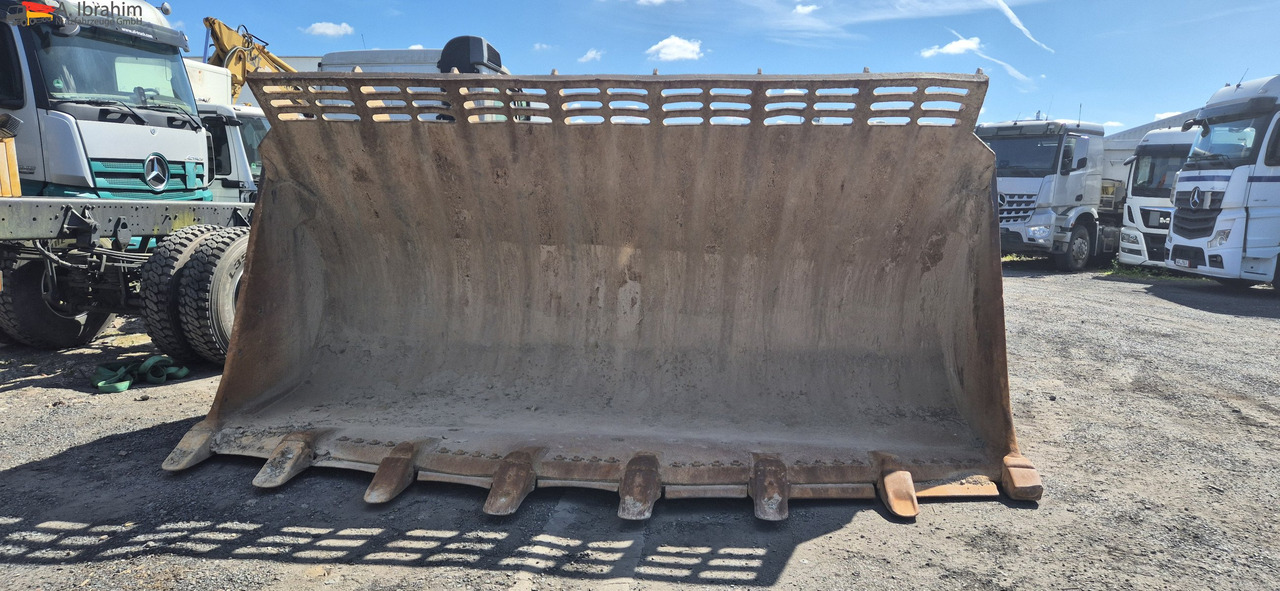 CAT 990 Zustand gut, Video vorhanden ohne Ketten!!, fertig zur Verladung - Wheel loader: picture 3 CAT 990 Zustand gut, Video vorhanden ohne Ketten!!, fertig zur Verladung - Wheel loader: picture 3