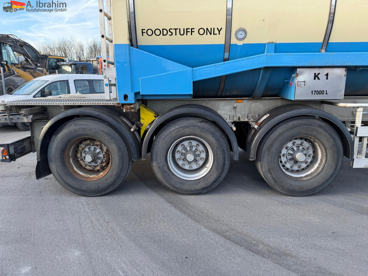 Feldbinder Lebensmittel Tank Container 26500 L | 2 Kammern | Heizung | 20 ft | Edelstahl - Tanker semi-trailer: picture 2 Feldbinder Lebensmittel Tank Container 26500 L | 2 Kammern | Heizung | 20 ft | Edelstahl - Tanker semi-trailer: picture 2