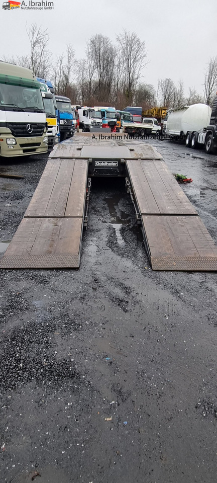 Low loader trailer Goldhofer TU-L 3-24/80 Tieflader 10.00 m Ladefläche: picture 12 Low loader trailer Goldhofer TU-L 3-24/80 Tieflader 10.00 m Ladefläche: picture 12