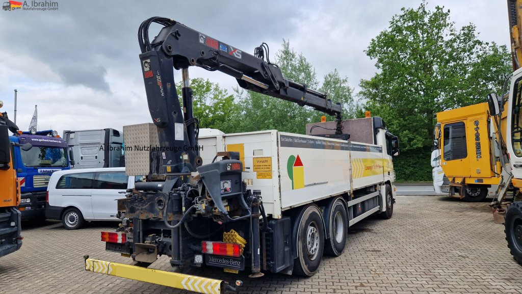 Crane truck, Dropside/ Flatbed truck Mercedes-Benz 2541L Baustoff mit HIAB 122, Palettengabel Lift-Lenkachse: picture 14