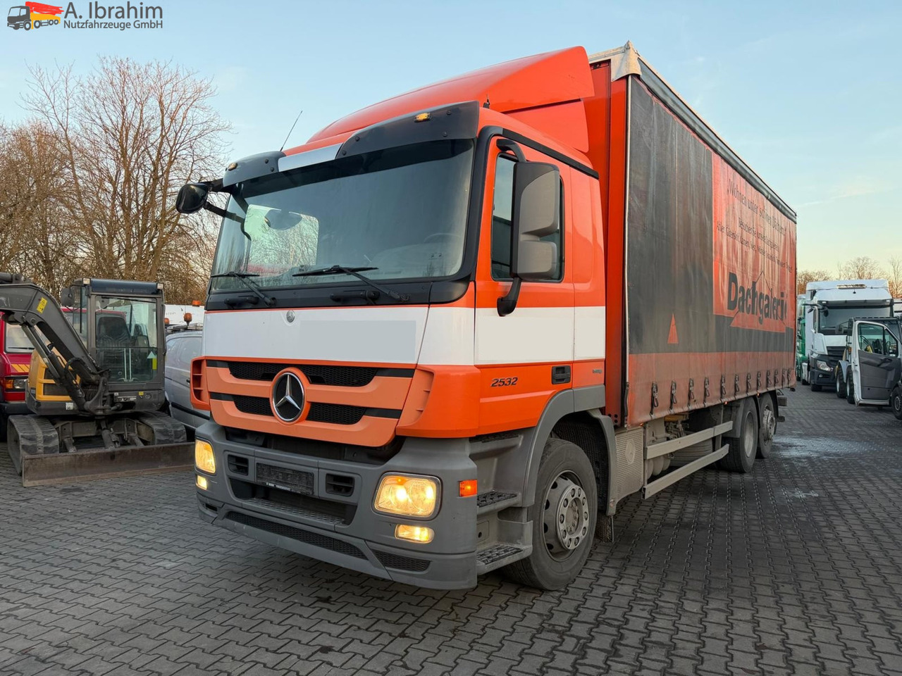 Mercedes-Benz Actros 2532L 6x2 | Lift-Lenkachse | Euro 5 | mp3 - Curtain side truck: picture 1 Mercedes-Benz Actros 2532L 6x2 | Lift-Lenkachse | Euro 5 | mp3 - Curtain side truck: picture 1