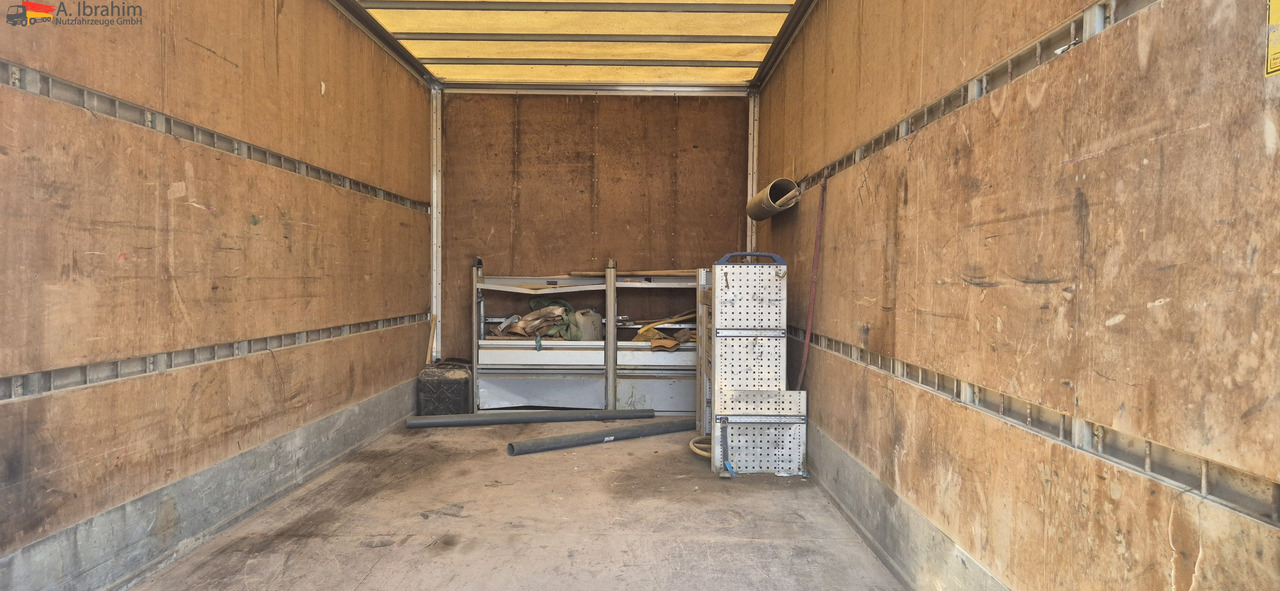Renault Midlum 180 DCI Werkstattkoffer mit Treppe - Closed box van: picture 5 Renault Midlum 180 DCI Werkstattkoffer mit Treppe - Closed box van: picture 5