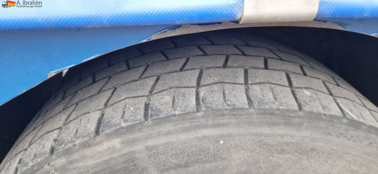 Scania R410 Retarder, Klima, Standklima Top Zustand!! - Curtain side truck: picture 5 Scania R410 Retarder, Klima, Standklima Top Zustand!! - Curtain side truck: picture 5