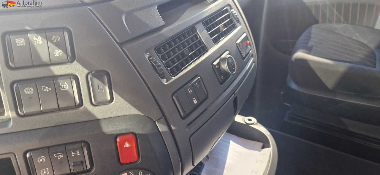 Daf XF450 FT Retarder, Standklima - Tractor unit: picture 5 Daf XF450 FT Retarder, Standklima - Tractor unit: picture 5