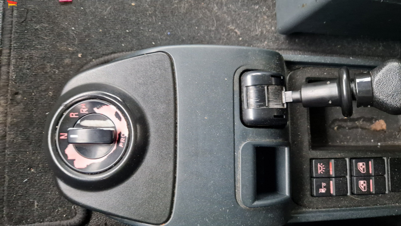 MAN 18.400 TGX Flachdach Retarder, Klima, 1 Bett, Kühlschrank - Tractor unit: picture 5 MAN 18.400 TGX Flachdach Retarder, Klima, 1 Bett, Kühlschrank - Tractor unit: picture 5