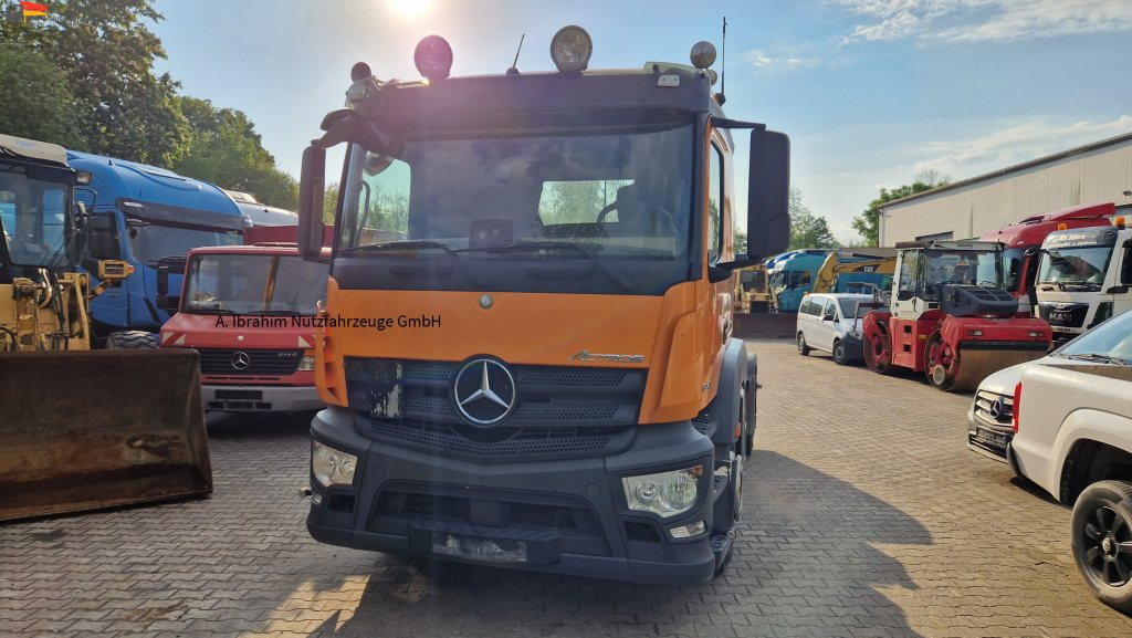 Tractor unit Mercedes-Benz 1840 Actros, 3x vorhanden, identisch: picture 8