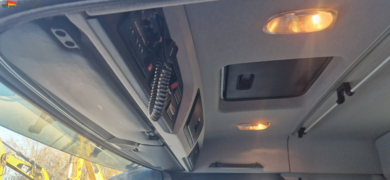 Mercedes-Benz 2643 6x4, Blatt Luft, scheckheft Mercedes , Kipphydraulik - Tractor unit: picture 5 Mercedes-Benz 2643 6x4, Blatt Luft, scheckheft Mercedes , Kipphydraulik - Tractor unit: picture 5