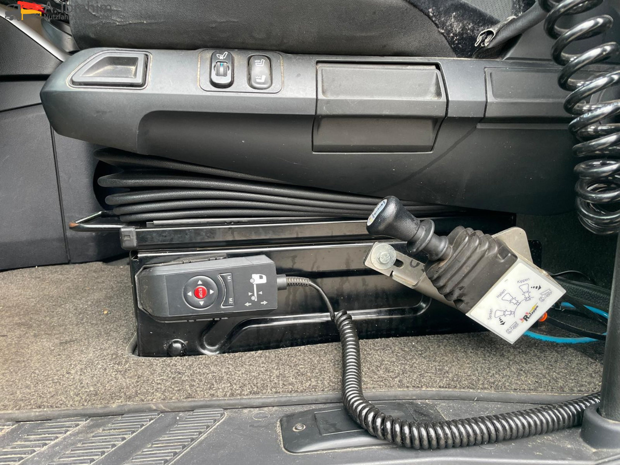 Mercedes-Benz Actros 1845 Kipphydraulik | Retarder | BigSpace | Kühlschrank | Klima - Tractor unit: picture 5 Mercedes-Benz Actros 1845 Kipphydraulik | Retarder | BigSpace | Kühlschrank | Klima - Tractor unit: picture 5