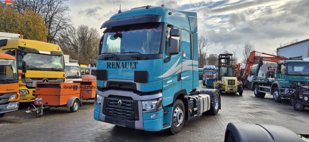 Renault DXI 480 2x Nebenantrieb - Tractor unit: picture 1 Renault DXI 480 2x Nebenantrieb - Tractor unit: picture 1