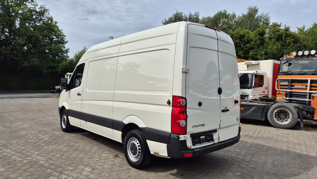 Panel van VW Crafter 2.5 Diesel Rost ja, technisch super, HU neu 01 2025: picture 10