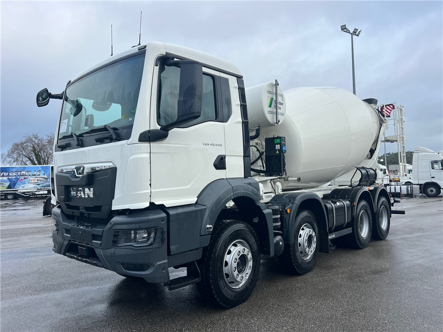 MAN TGS 41.440 - Concrete mixer truck: picture 1 MAN TGS 41.440 - Concrete mixer truck: picture 1