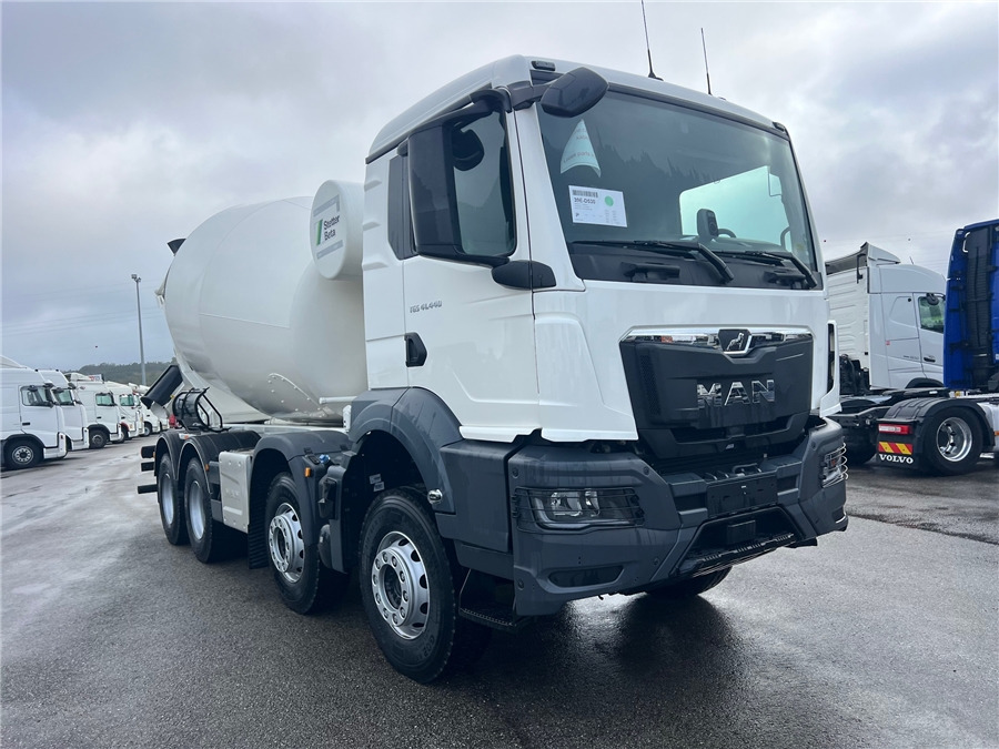 MAN TGS 41.440 - Concrete mixer truck: picture 3 MAN TGS 41.440 - Concrete mixer truck: picture 3