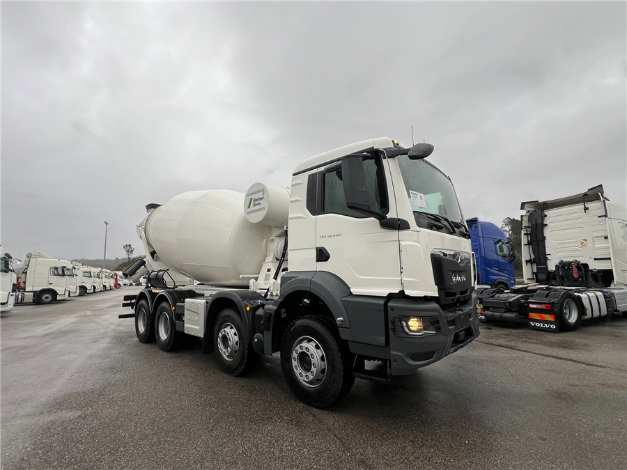 MAN TGS 41.440 - Concrete mixer truck: picture 1 MAN TGS 41.440 - Concrete mixer truck: picture 1
