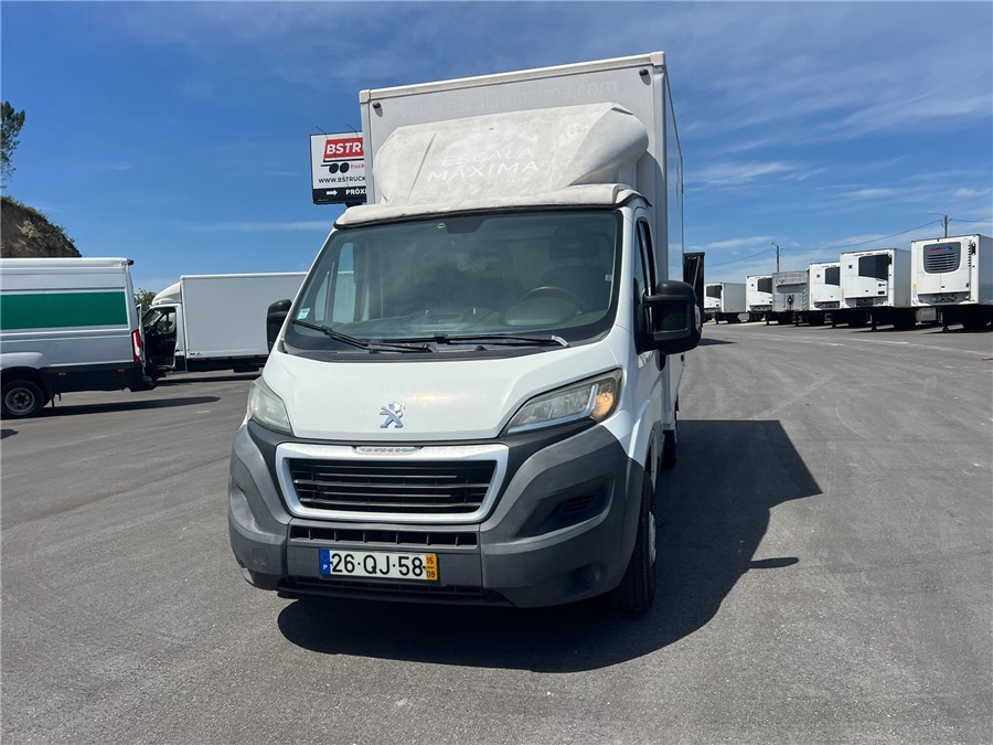 PEUGEOT BOXER - Closed box van: picture 2 PEUGEOT BOXER - Closed box van: picture 2