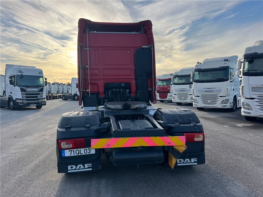 DAF XF 105 460 - Tractor unit: picture 5 DAF XF 105 460 - Tractor unit: picture 5