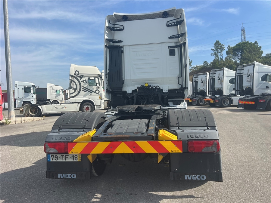 Iveco AS440S46T/P - Tractor unit: picture 5 Iveco AS440S46T/P - Tractor unit: picture 5
