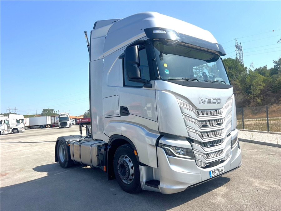 Iveco S-WAY 500 - Tractor unit: picture 3 Iveco S-WAY 500 - Tractor unit: picture 3