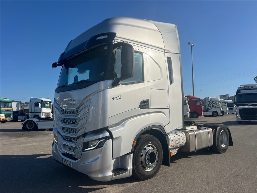 Iveco S-WAY 500 - Tractor unit: picture 3 Iveco S-WAY 500 - Tractor unit: picture 3