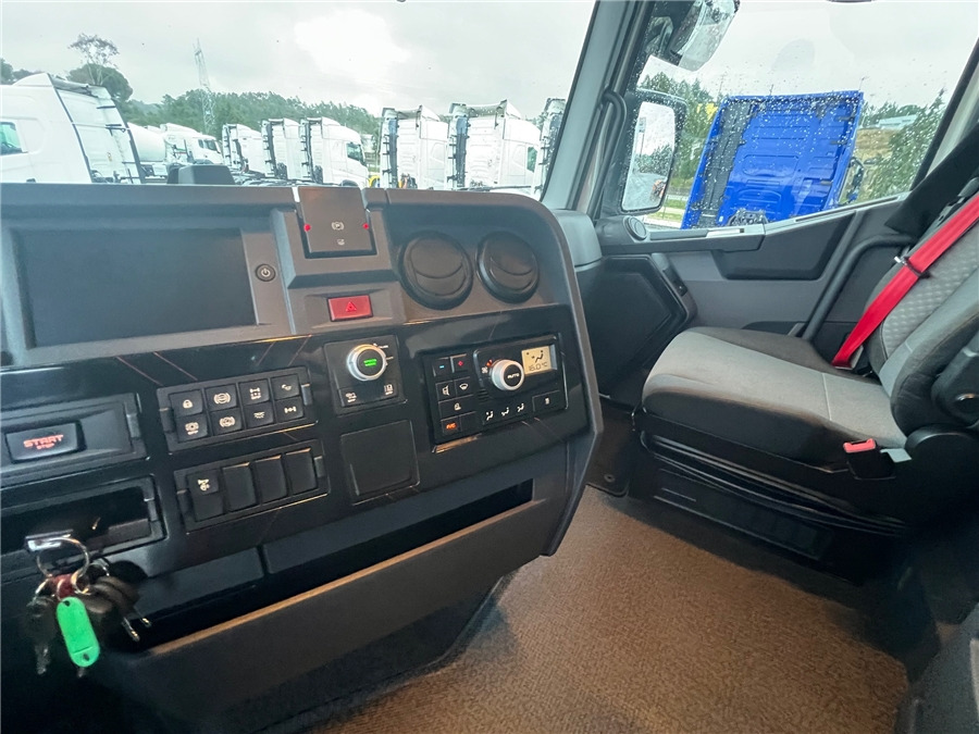 Tractor unit Renault T480/HIGHCAB/RETARDER/TURBOCOMPOUND: picture 25