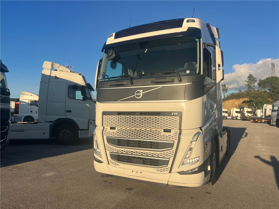 Volvo FH 460 / AIRPARKOOL - Tractor unit: picture 2 Volvo FH 460 / AIRPARKOOL - Tractor unit: picture 2