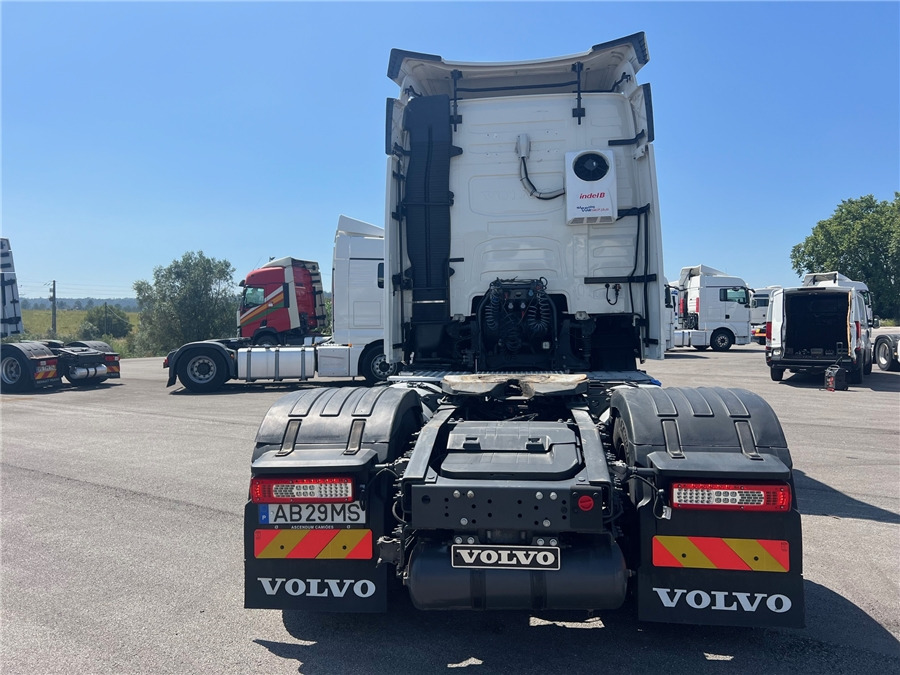 Volvo FH500 - Tractor unit: picture 5 Volvo FH500 - Tractor unit: picture 5