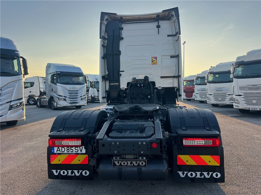 Volvo FH500 / RETARDER / IPARKCOOL - Tractor unit: picture 5 Volvo FH500 / RETARDER / IPARKCOOL - Tractor unit: picture 5