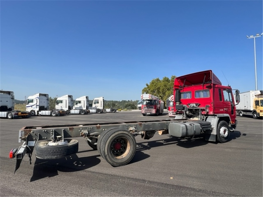 Volvo FL250 - Cab chassis truck: picture 2 Volvo FL250 - Cab chassis truck: picture 2