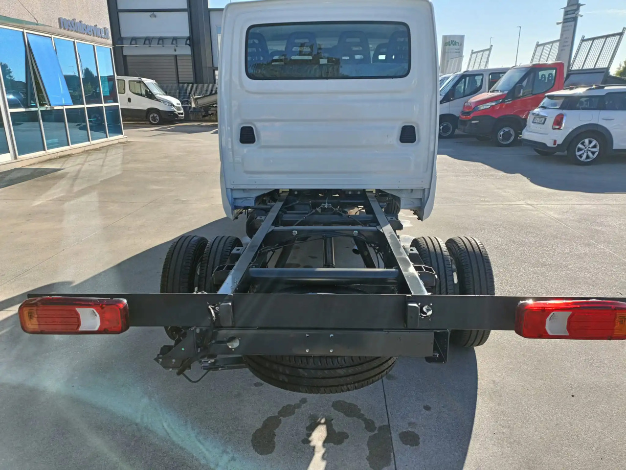 IVECO DAILY 35C16 DOPPIA CABINA 7 POSTI - Commercial vehicle: picture 3 IVECO DAILY 35C16 DOPPIA CABINA 7 POSTI - Commercial vehicle: picture 3