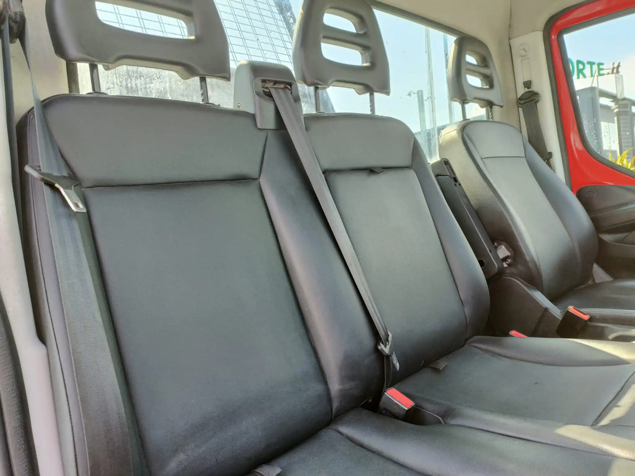 IVECO DAILY 35C12 RIBALTABILE leasing IVECO DAILY 35C12 RIBALTABILE: picture 10 IVECO DAILY 35C12 RIBALTABILE leasing IVECO DAILY 35C12 RIBALTABILE: picture 10