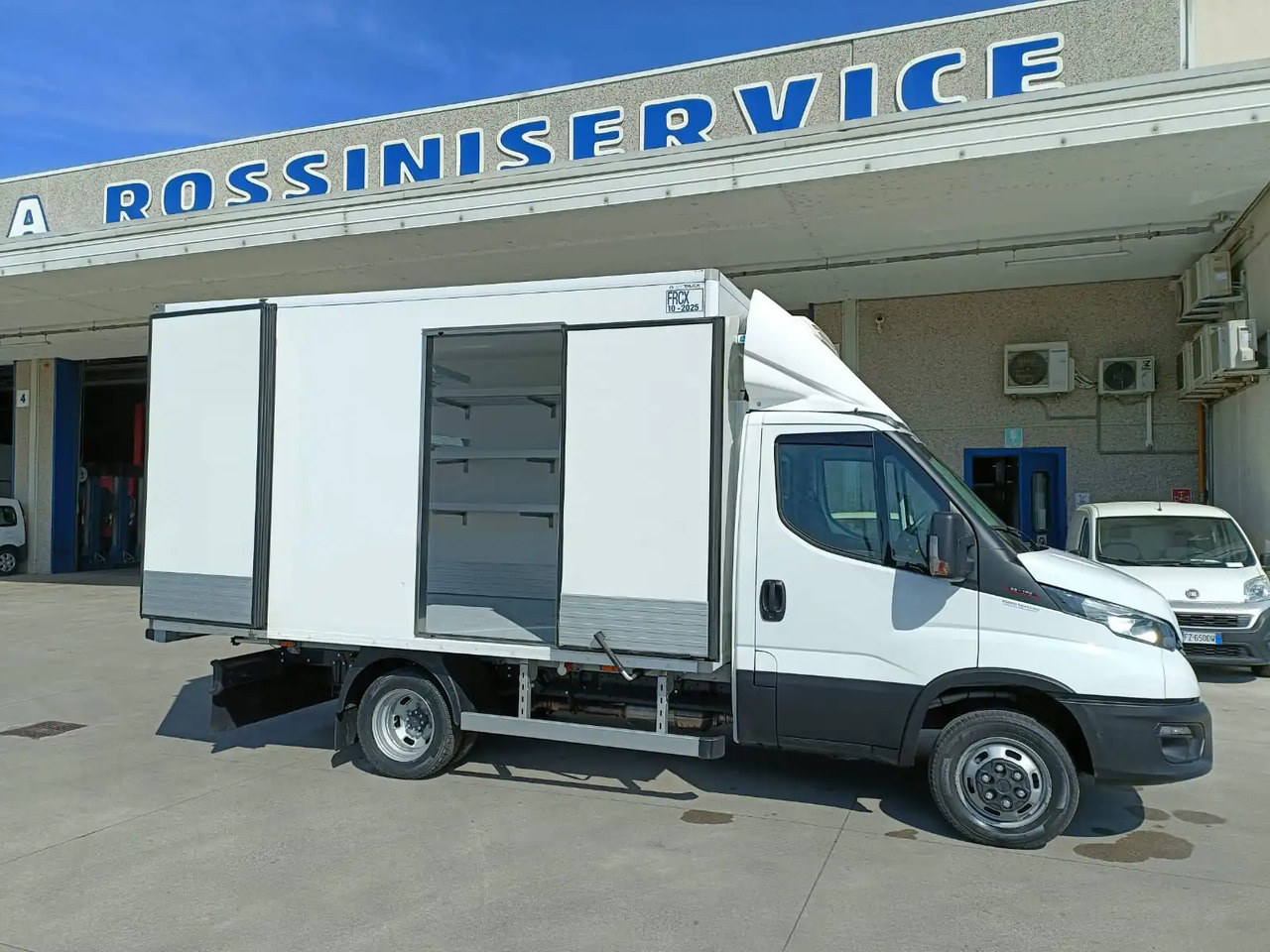 IVECO DAILY 35C18 FRCX 10/2025 - Refrigerated delivery van: picture 3 IVECO DAILY 35C18 FRCX 10/2025 - Refrigerated delivery van: picture 3