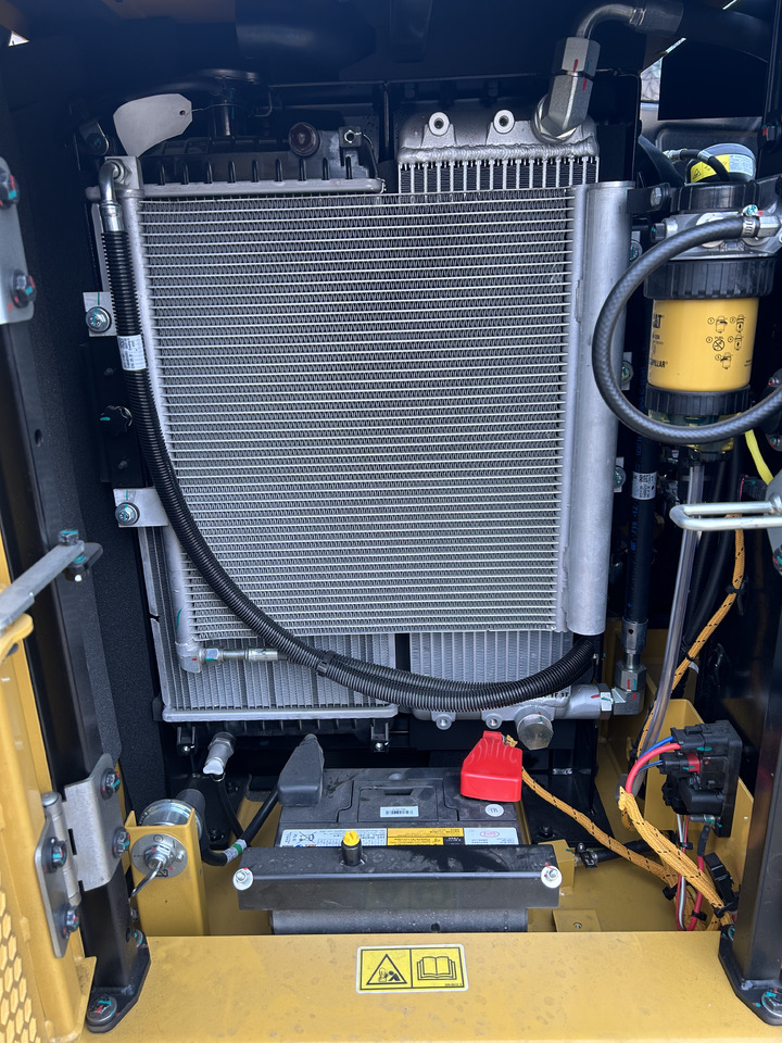 CATERPILLAR 305.5GC - Crawler excavator: picture 5 CATERPILLAR 305.5GC - Crawler excavator: picture 5