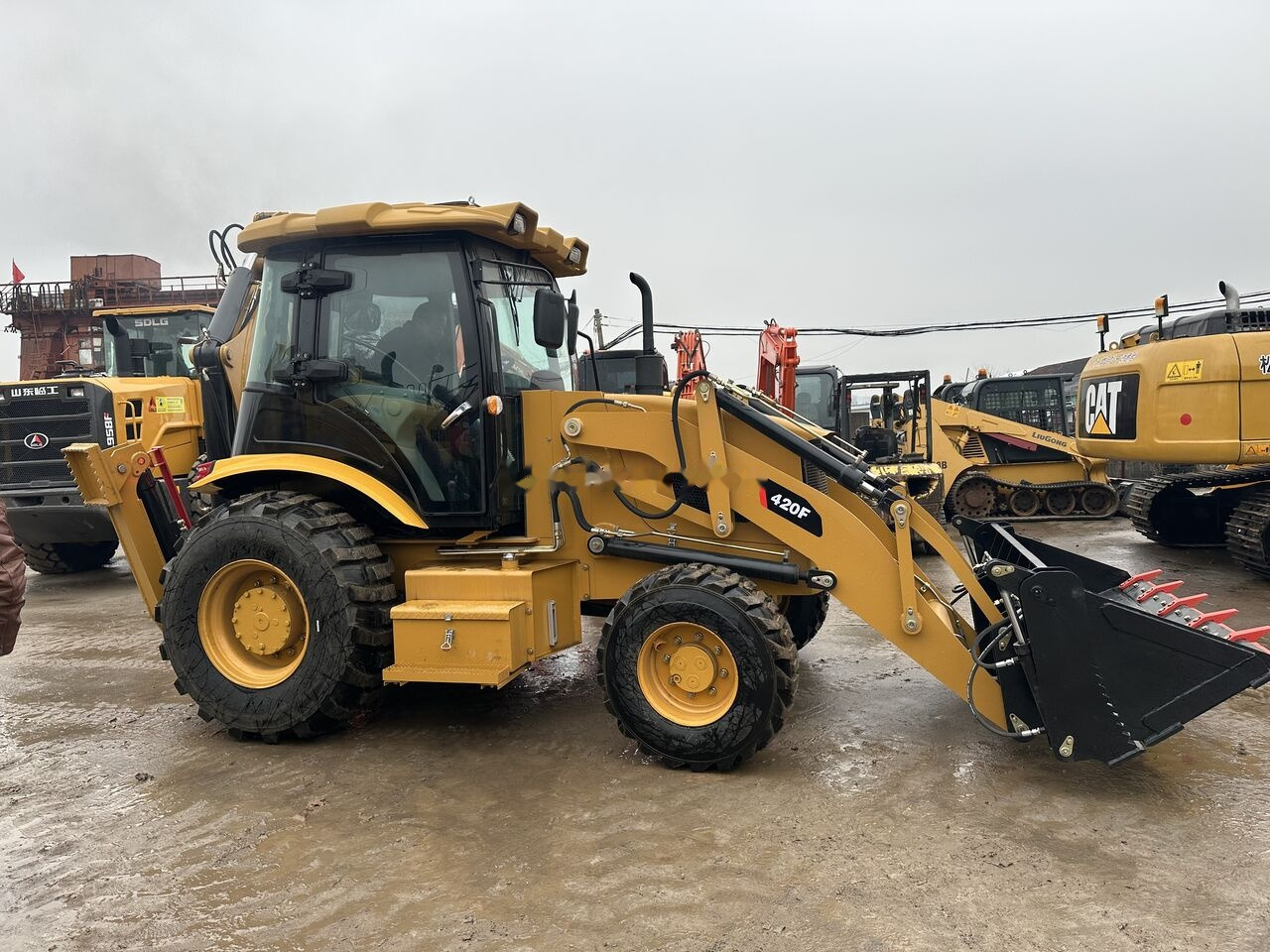 Caterpillar 420F - Backhoe loader: picture 4 Caterpillar 420F - Backhoe loader: picture 4
