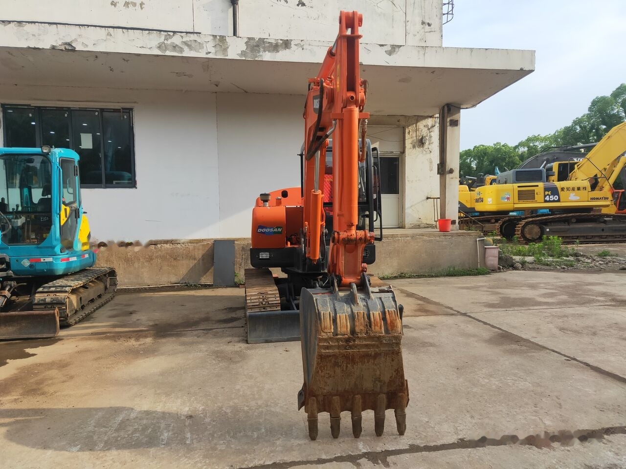 Doosan DH55 - Mini excavator: picture 1 Doosan DH55 - Mini excavator: picture 1