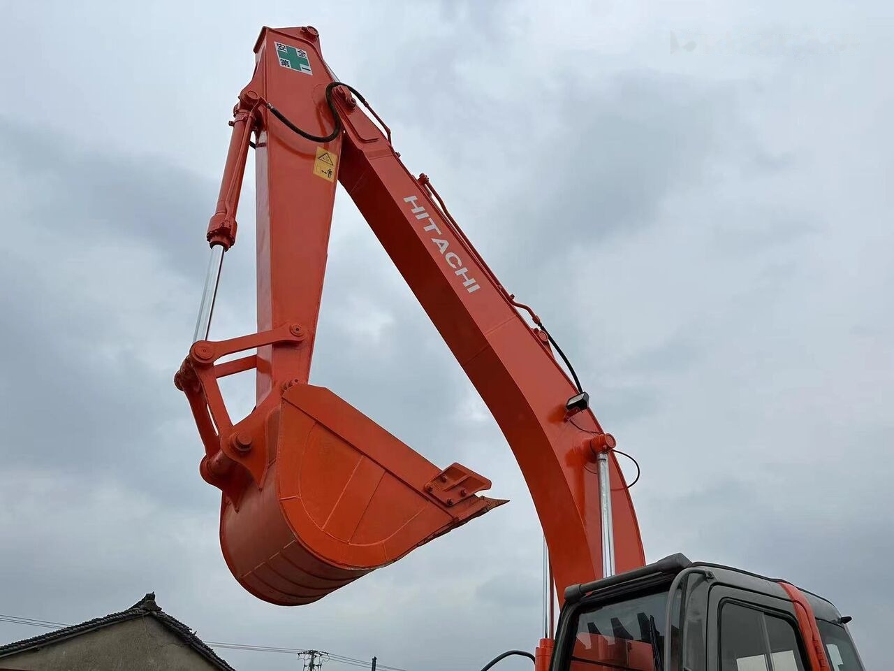 Hitachi ZX200 - Crawler excavator: picture 1 Hitachi ZX200 - Crawler excavator: picture 1