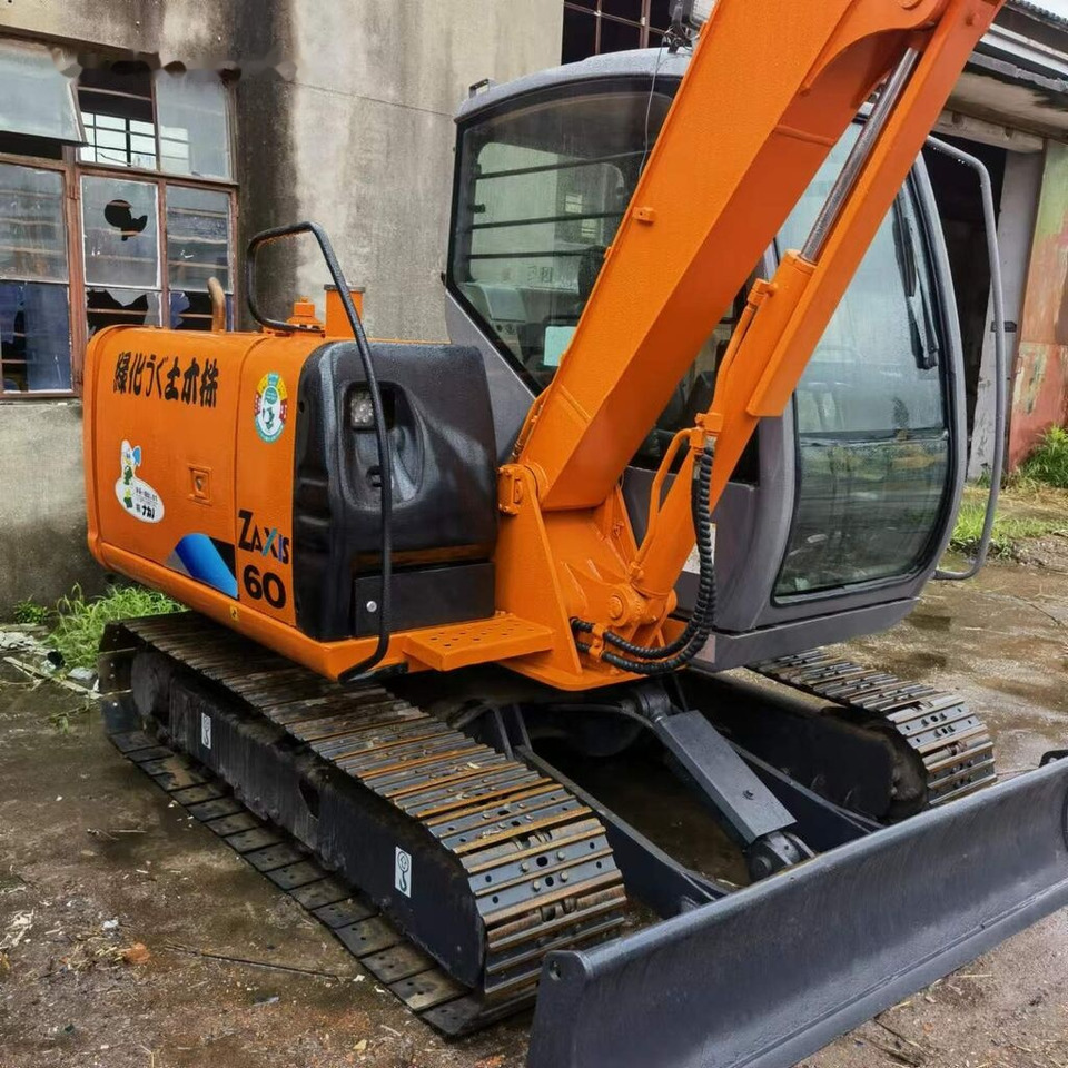 Hitachi ZX60 - Crawler excavator: picture 1 Hitachi ZX60 - Crawler excavator: picture 1
