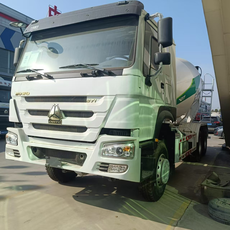 Howo HOWO 371 concrete truck 10CM3 - Concrete mixer truck: picture 2 Howo HOWO 371 concrete truck 10CM3 - Concrete mixer truck: picture 2
