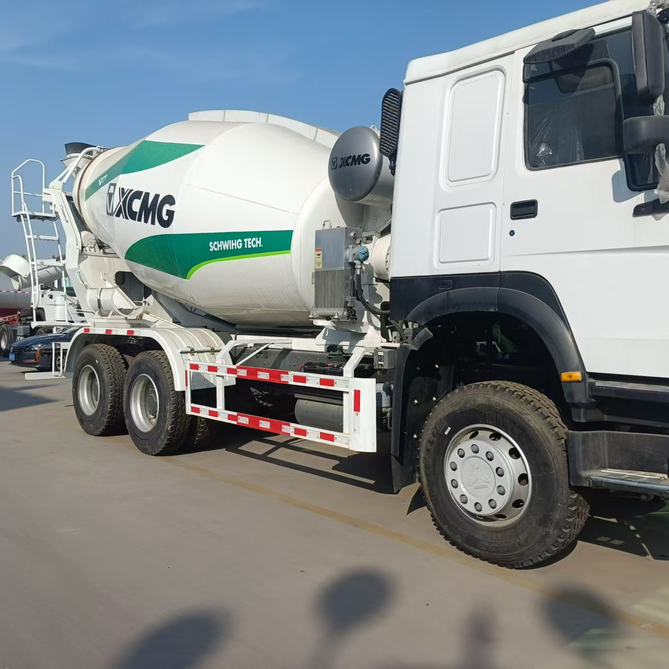 Howo HOWO 371 concrete truck 10CM3 - Concrete mixer truck: picture 3 Howo HOWO 371 concrete truck 10CM3 - Concrete mixer truck: picture 3