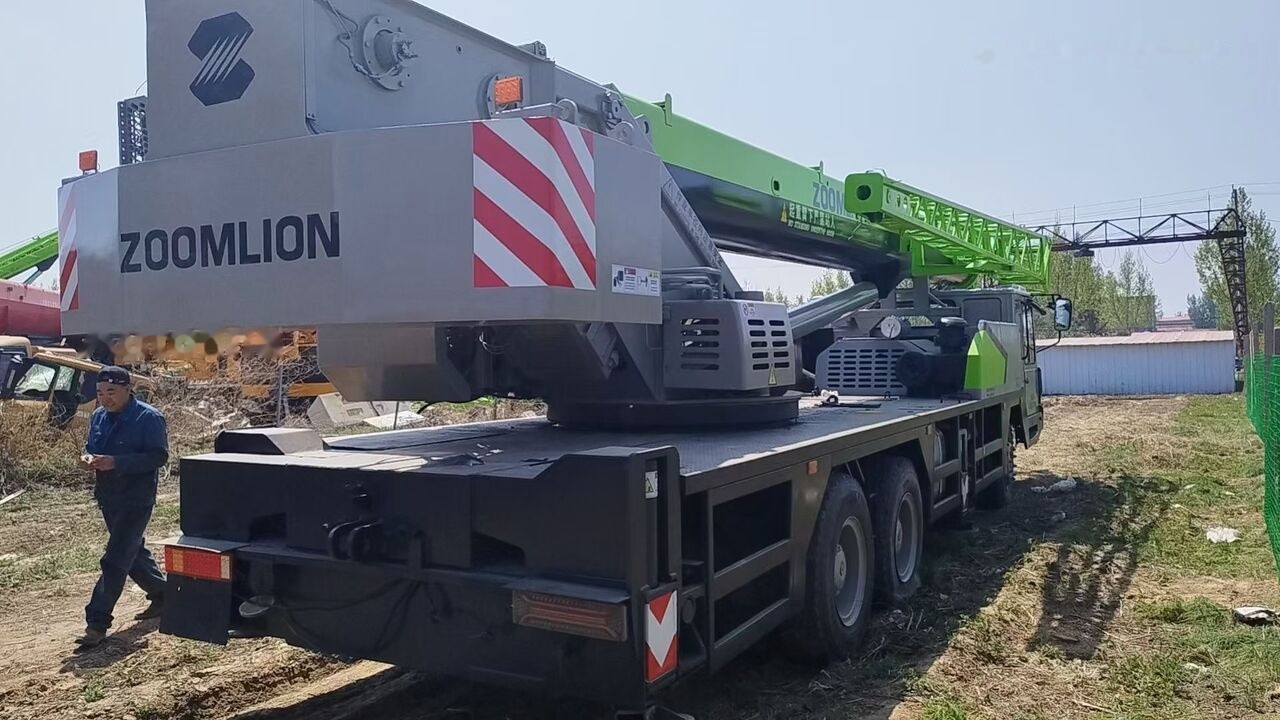 Zoomlion ZTC300V - Mobile crane: picture 5 Zoomlion ZTC300V - Mobile crane: picture 5