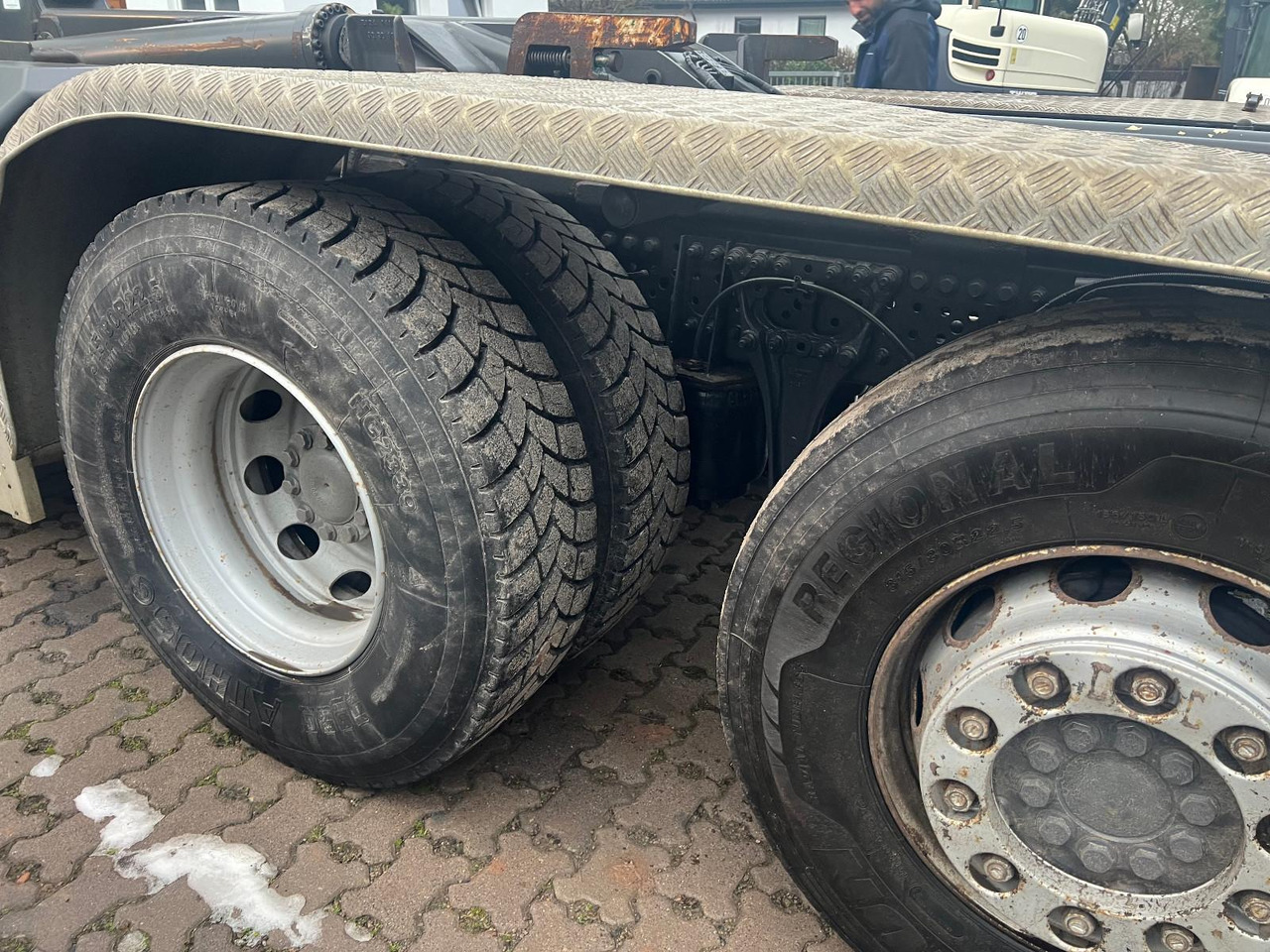 Mercedes-Benz Actros 4 3-Achser 25XX OM471 6x2 Fg - Hook lift truck: picture 5 Mercedes-Benz Actros 4 3-Achser 25XX OM471 6x2 Fg - Hook lift truck: picture 5