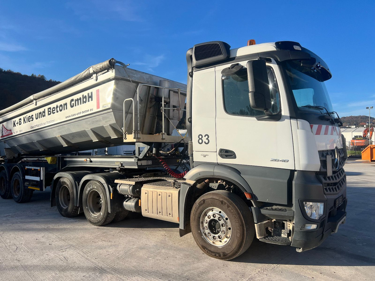 Mercedes-Benz 2648 mit Kippauflieger - Tractor unit: picture 1 Mercedes-Benz 2648 mit Kippauflieger - Tractor unit: picture 1